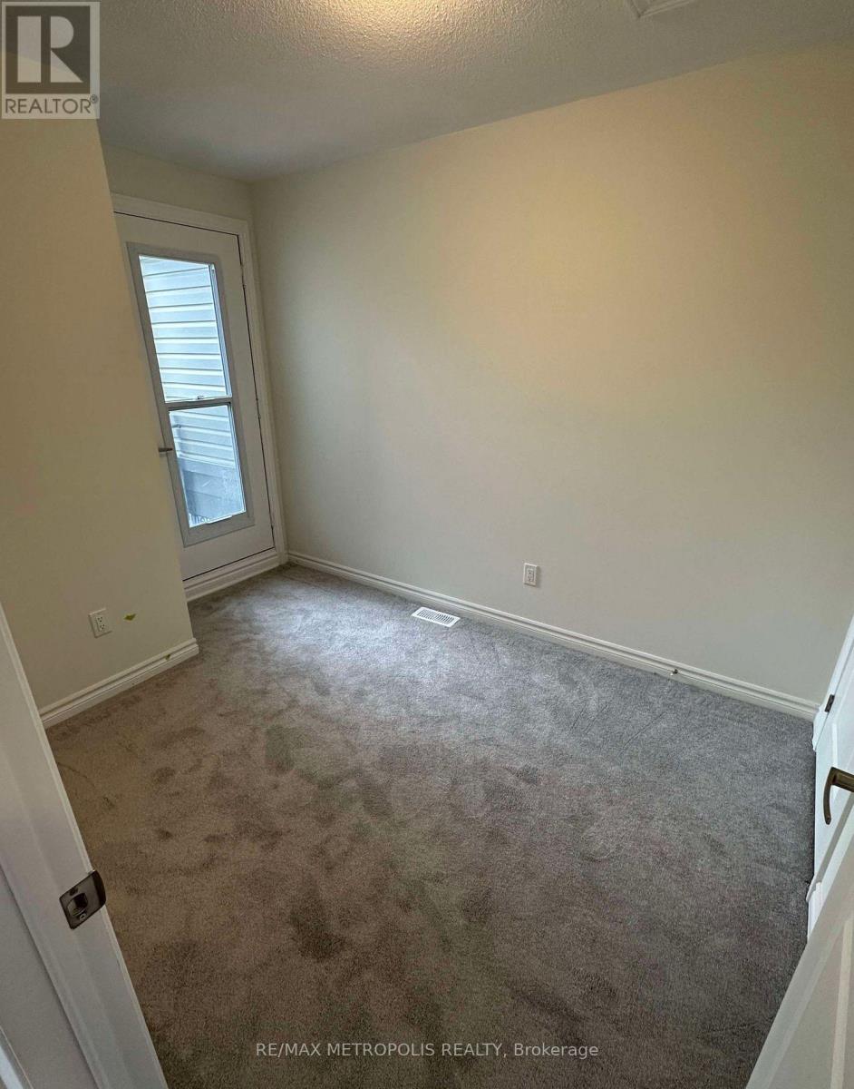 783 Kootenay Path, Oshawa, Ontario  L1H 0A7 - Photo 10 - E12709456