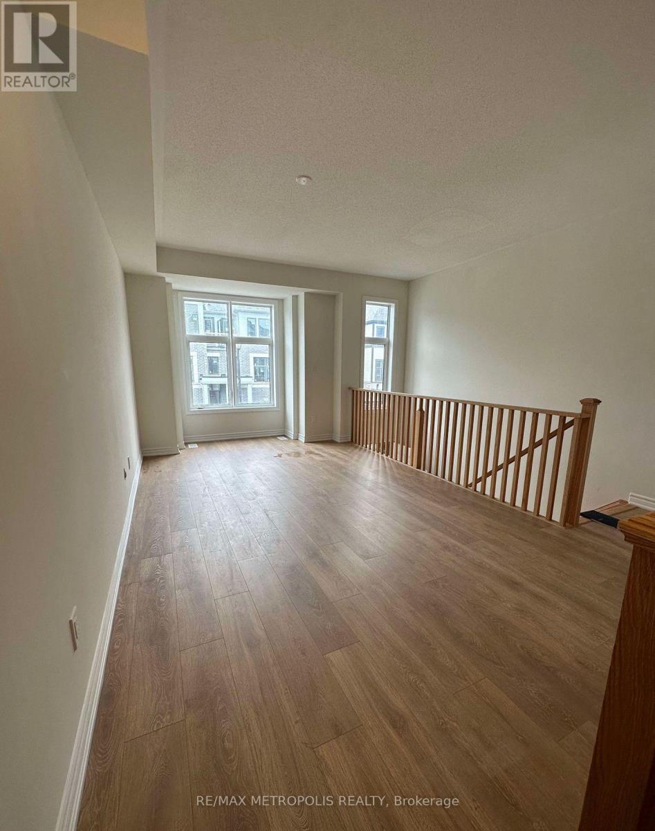 783 Kootenay Path, Oshawa, Ontario  L1H 0A7 - Photo 3 - E12709456