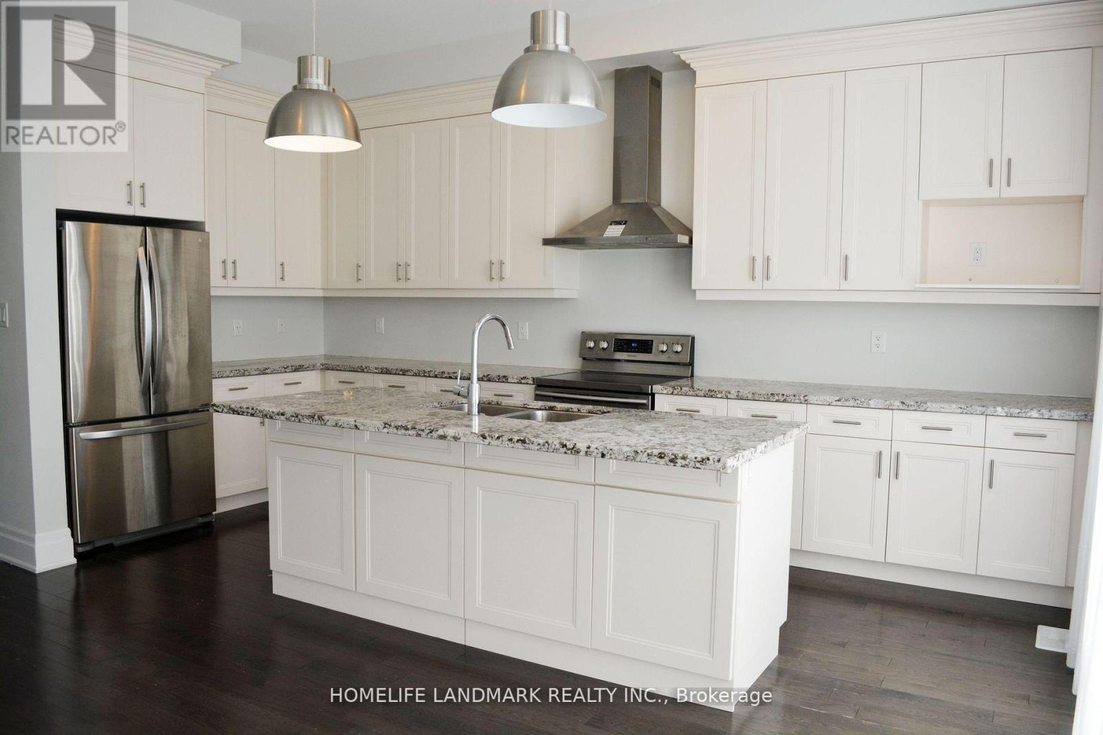 6 Heriot Place, Vaughan, Ontario  L6A 4Z6 - Photo 6 - N12709396