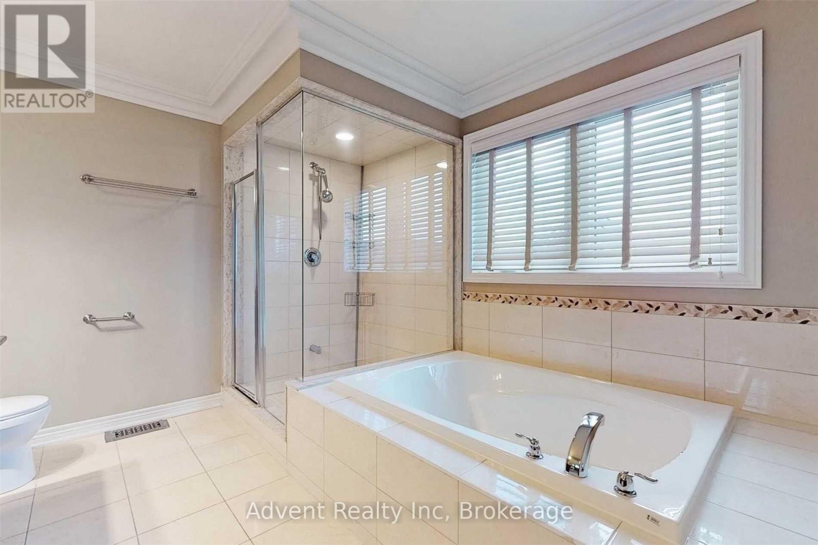 106 Allison Ann Way, Vaughan, Ontario  L6A 0G7 - Photo 26 - N12709416