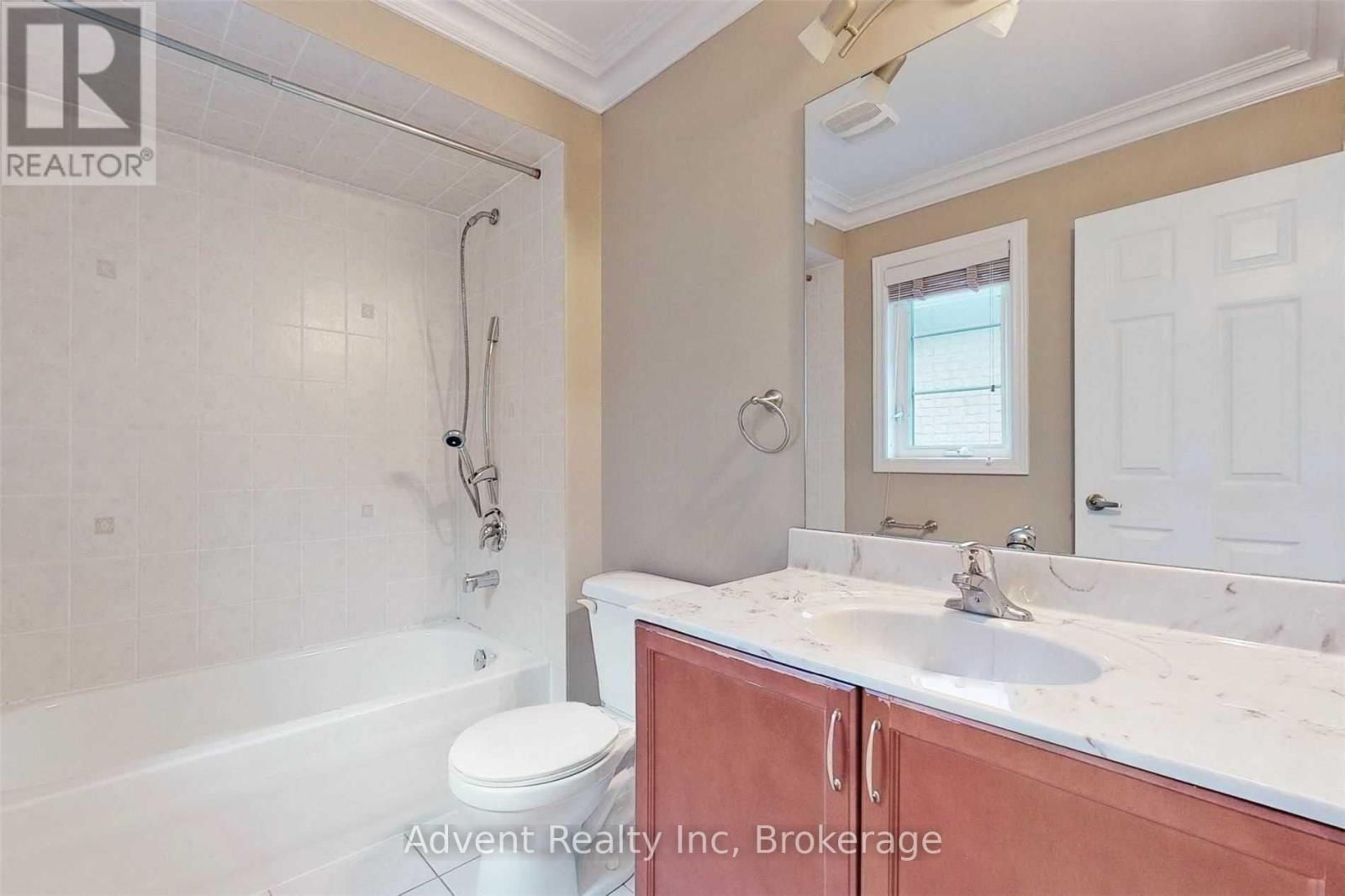 106 Allison Ann Way, Vaughan, Ontario  L6A 0G7 - Photo 29 - N12709416