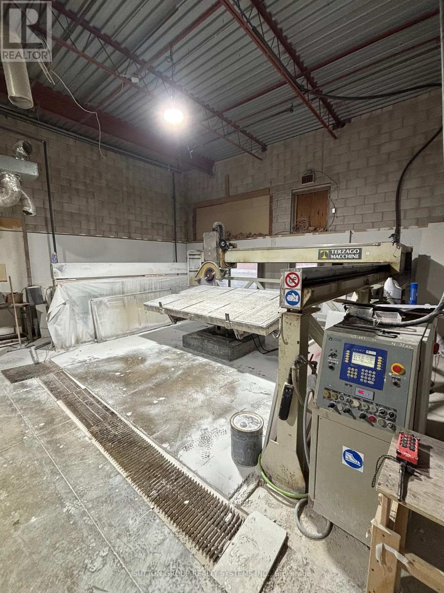 1 - 112 Basaltic Road, Vaughan, Ontario  L4K 1G6 - Photo 15 - N12709418