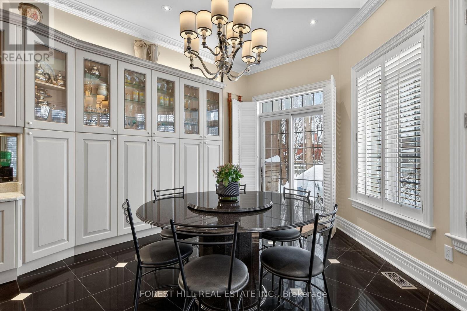 161 Renaissance Court, Vaughan, Ontario  L4J 7W4 - Photo 13 - N12709512