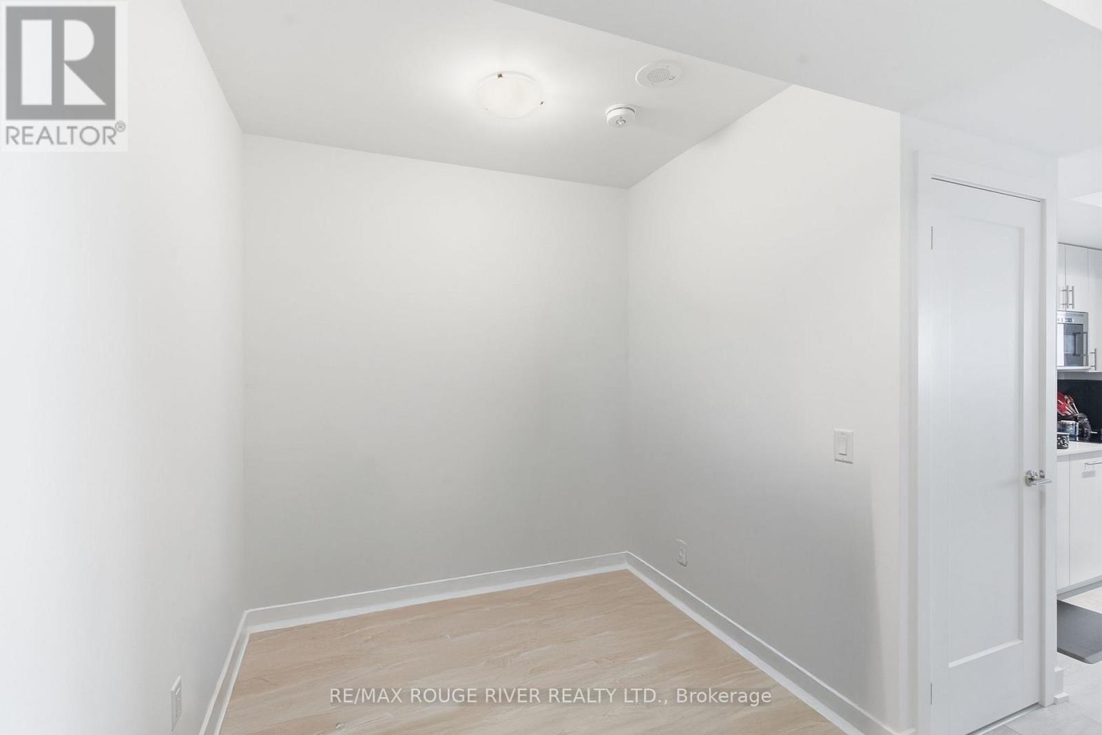 2321 - 2545 Simcoe Street N, Oshawa (Windfields), Ontario  L1L 0W3 - Photo 6 - E12610086