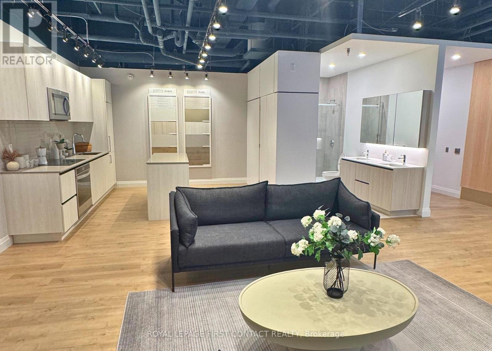 104 - 11 Lakeside Terrace, Barrie, Ontario  L4M 0H9 - Photo 7 - S12709414