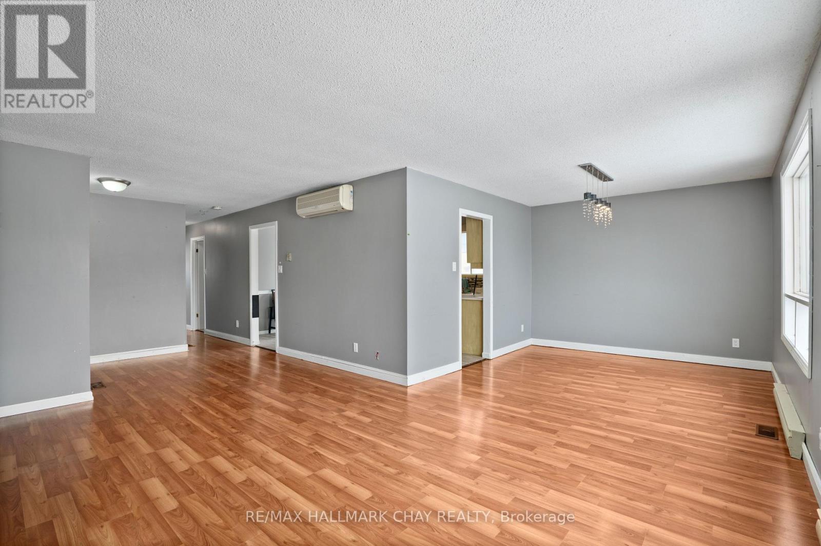 7481 County Road 91, Clearview, Ontario  L0M 1S0 - Photo 3 - S12709510