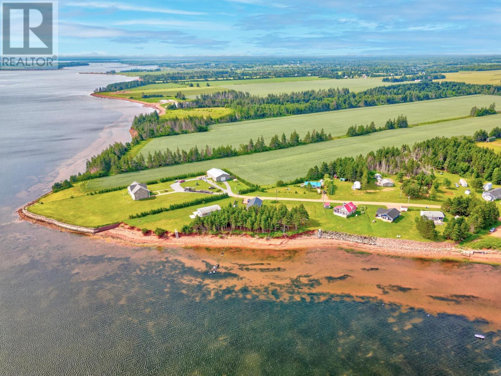 22 Mae Lane, Cascumpec, Prince Edward Island  C0B 1V0 - Photo 4 - 202601074