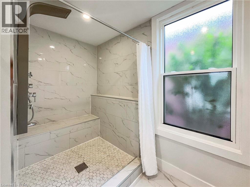 164 Nelson Street, Brantford, Ontario  N3S 4B6 - Photo 12 - 40742496