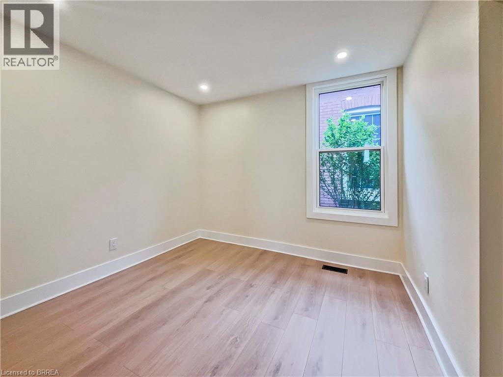 164 Nelson Street, Brantford, Ontario  N3S 4B6 - Photo 19 - 40742496