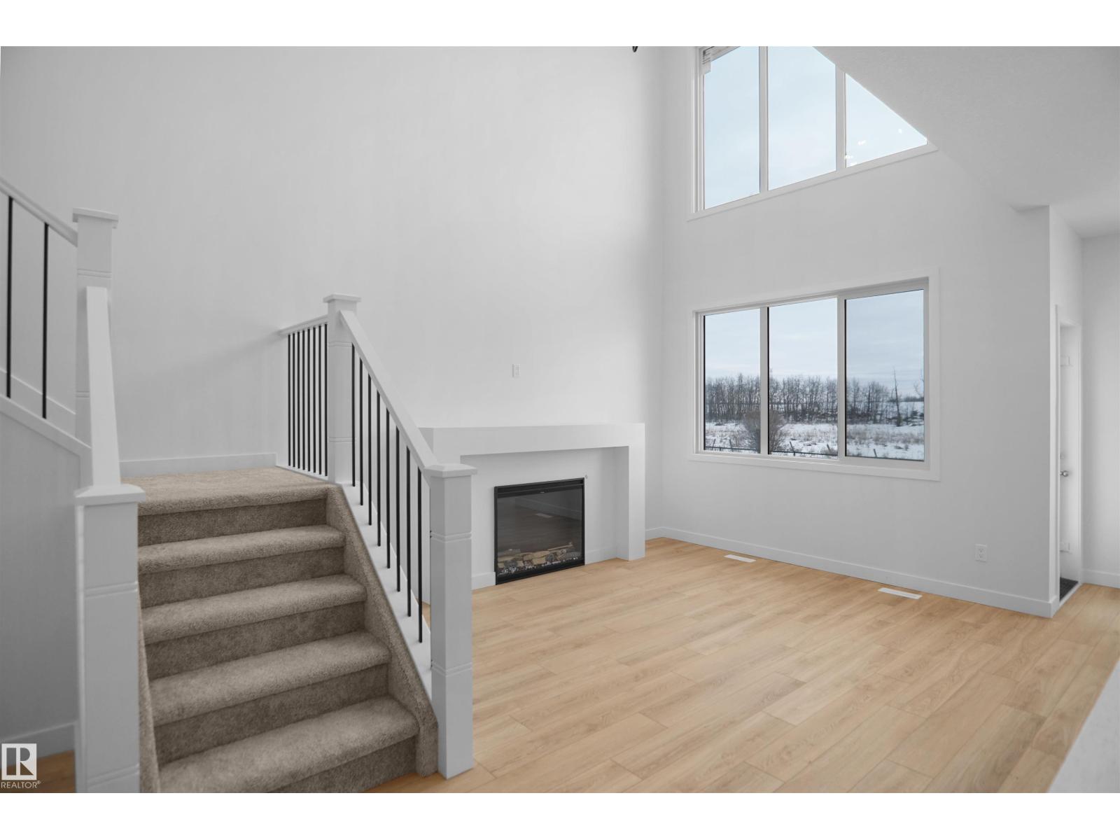 1323 11 Av Nw, Edmonton, Alberta  T6W 4X8 - Photo 5 - E4452339