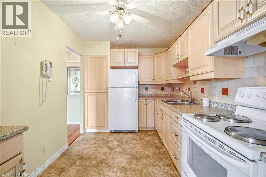 640 West Street Unit# 305, Brantford, Ontario N3R 6M3 - Photo 19 - 40785109