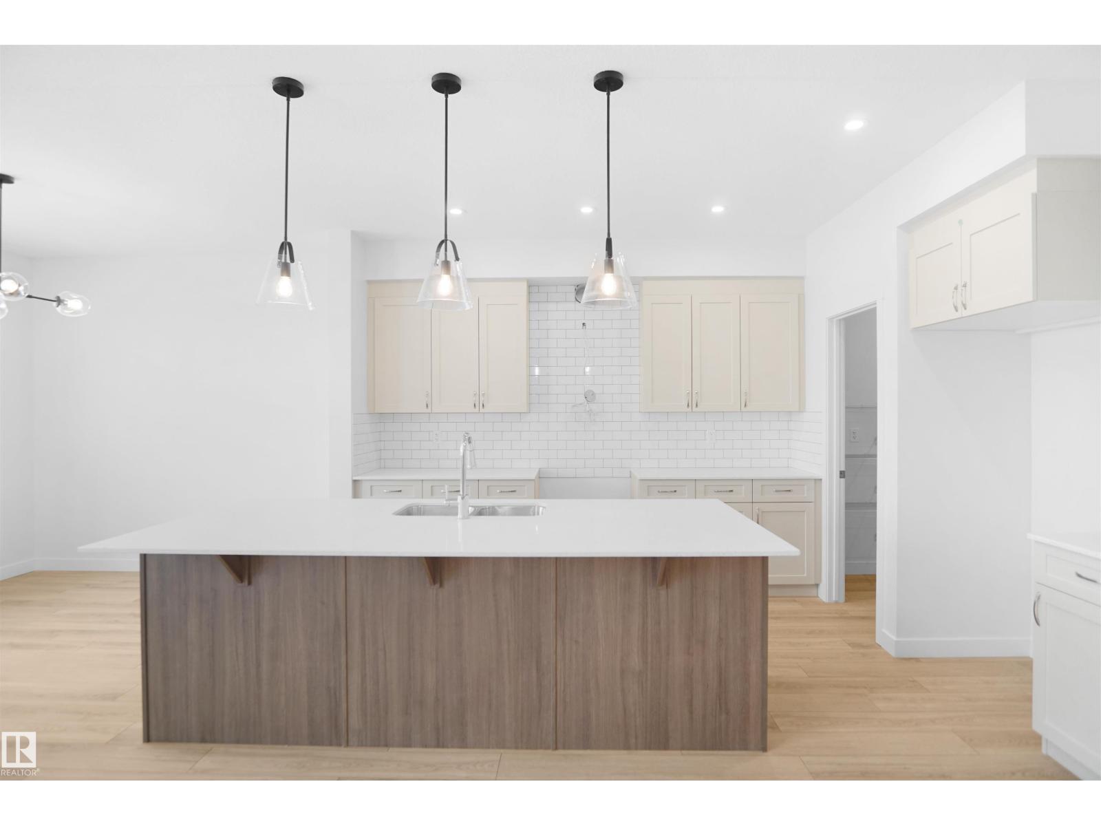 1323 11 Av Nw, Edmonton, Alberta  T6W 4X8 - Photo 10 - E4452339