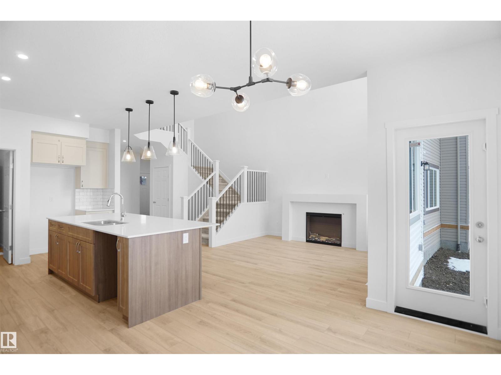 1323 11 Av Nw, Edmonton, Alberta  T6W 4X8 - Photo 12 - E4452339