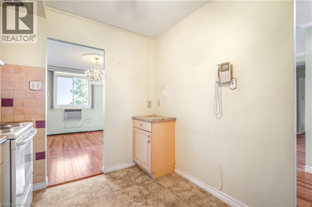 640 West Street Unit# 305, Brantford, Ontario N3R 6M3 - Photo 20 - 40785109