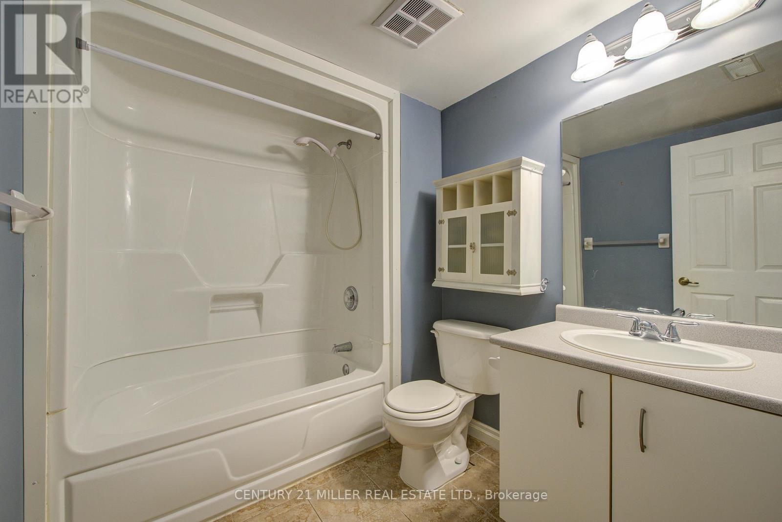 206 - 1451 Walkers Line, Burlington, Ontario  L7M 4P1 - Photo 10 - W12709364