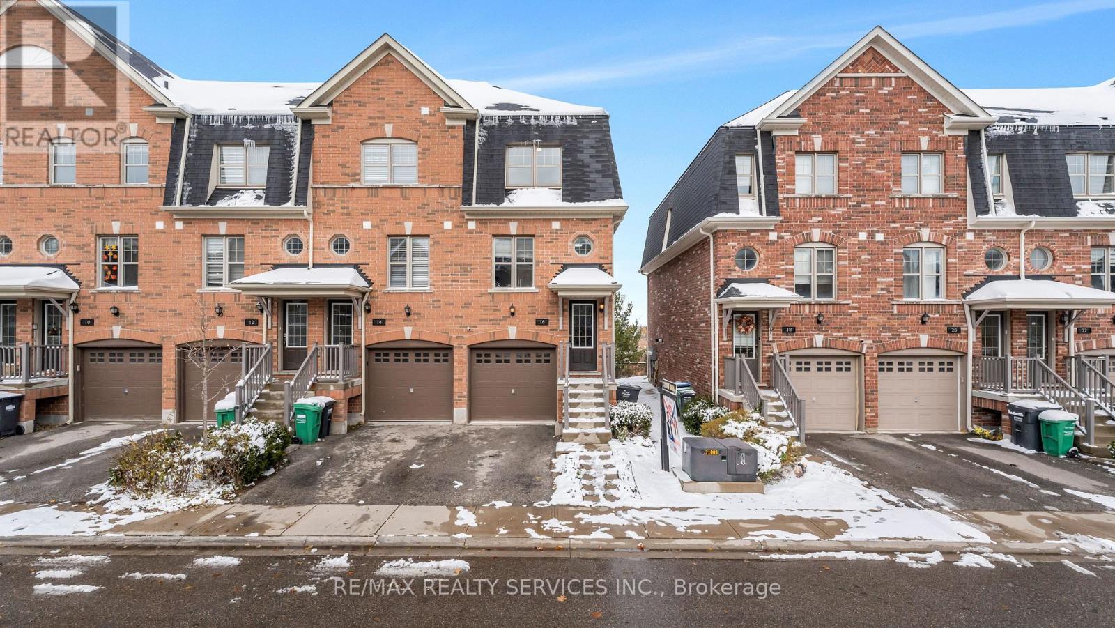 56 - 16 Soldier St Street, Brampton, Ontario  L7A 4B6 - Photo 2 - W12709412