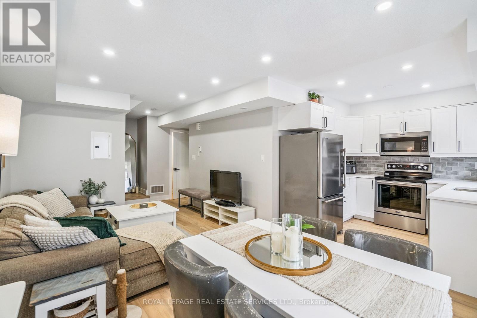 9 - 2444 Post Road, Oakville, Ontario  L6H 0J2 - Photo 6 - W12709464