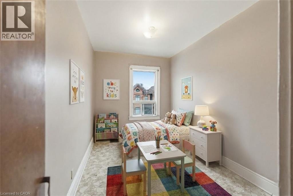 241 Robert Street, Hamilton, Ontario  L8L 2R2 - Photo 9 - 40799047