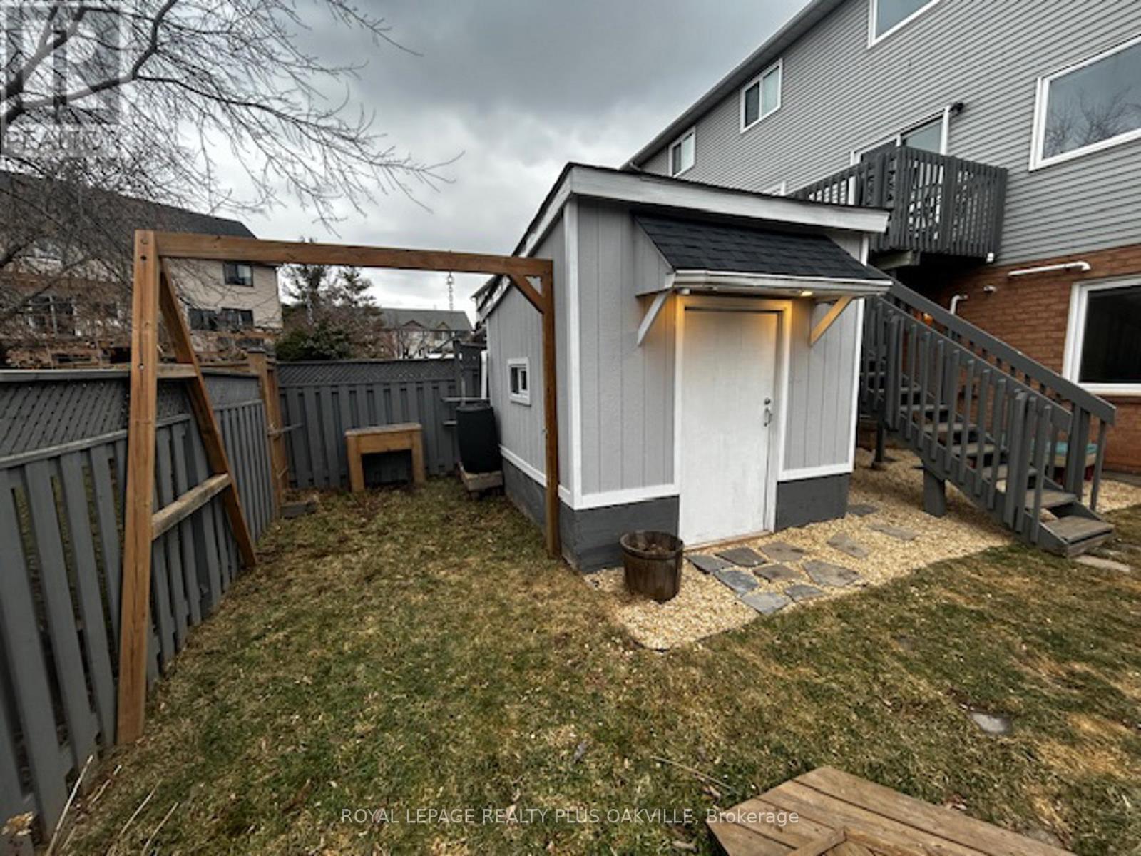 2308 Strawfield Court, Oakville, Ontario  L6H 6C2 - Photo 28 - W12709486