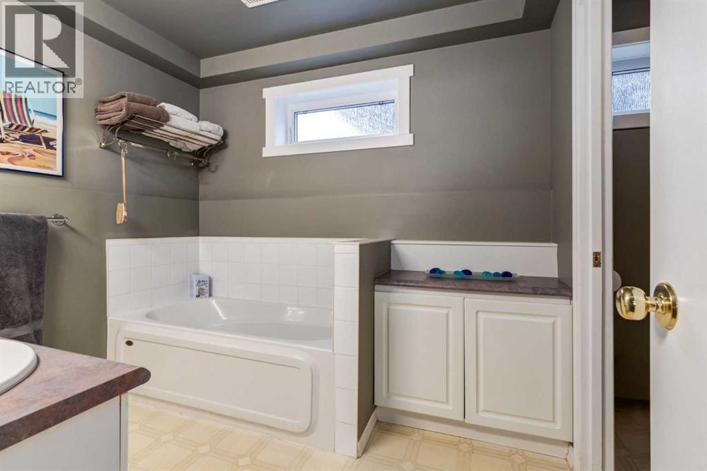 1328 Craig Road Sw, Calgary, Alberta  T2V 2S8 - Photo 29 - A2278804