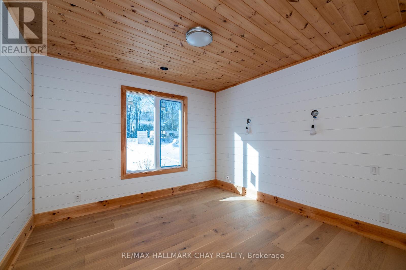 120 Mckague Road, Northern Bruce Peninsula, Ontario  N0H 1W0 - Photo 4 - X12709460