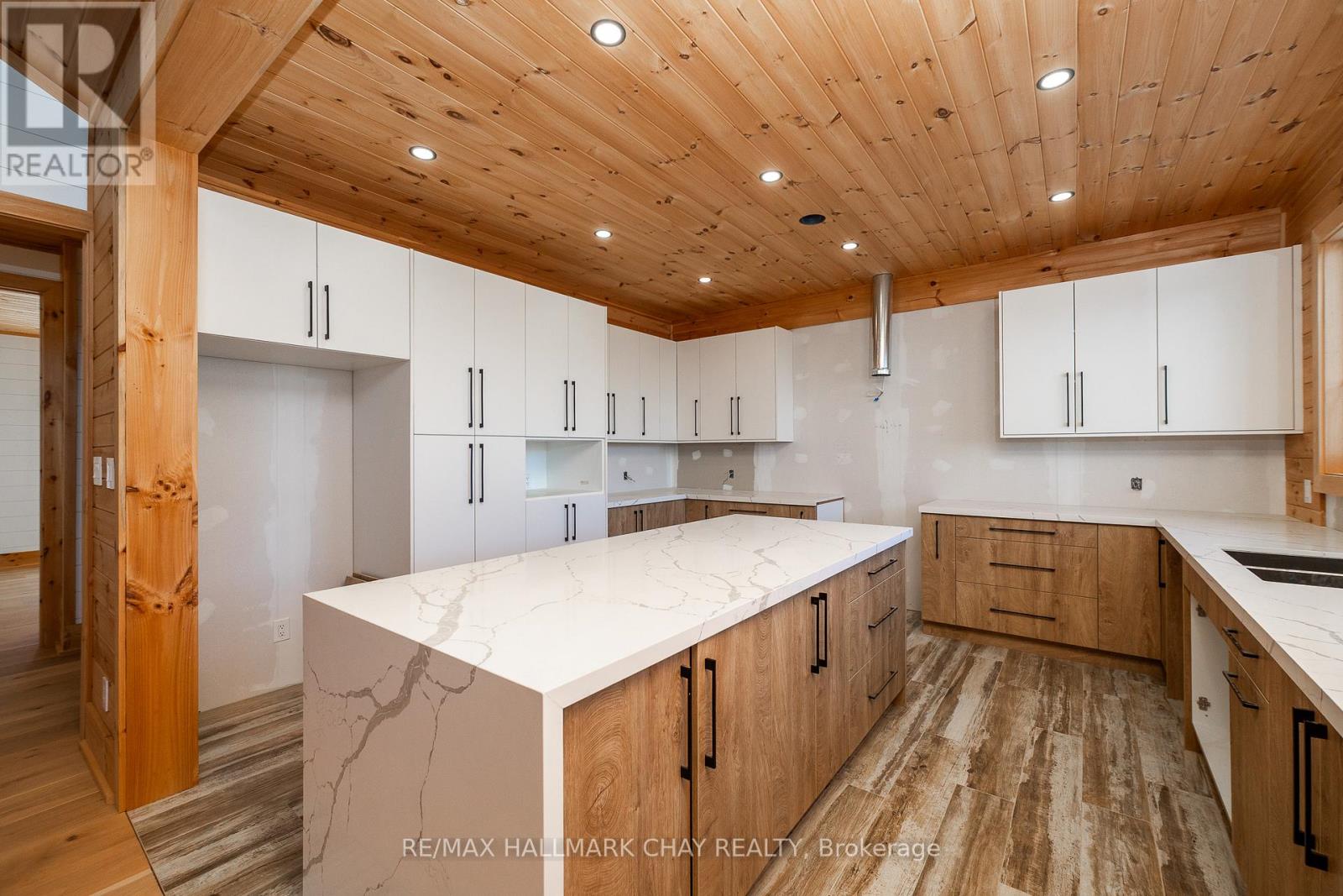 120 Mckague Road, Northern Bruce Peninsula, Ontario  N0H 1W0 - Photo 8 - X12709460