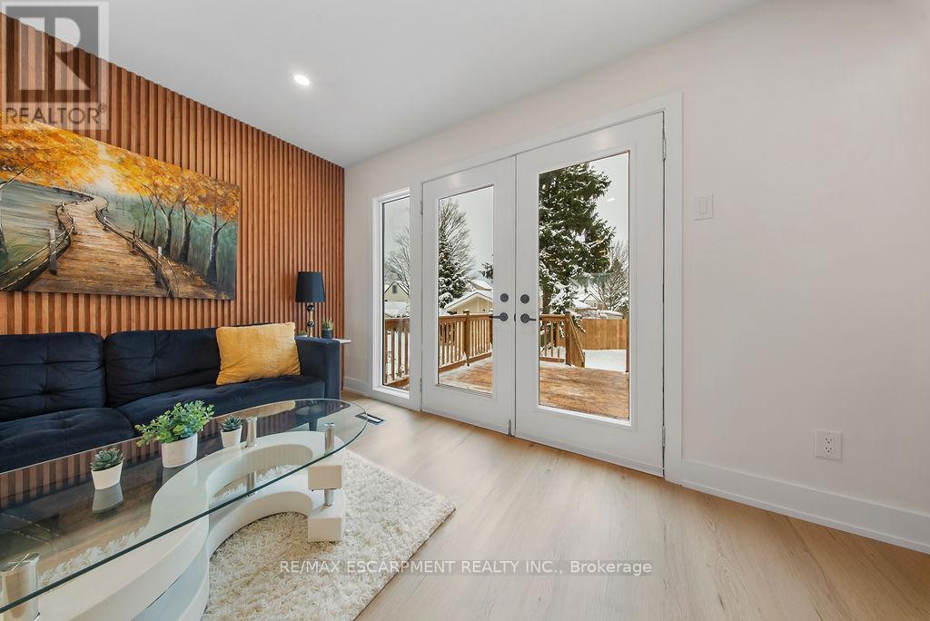 151 East 21st Street, Hamilton, Ontario  L8V 2T5 - Photo 18 - X12709508