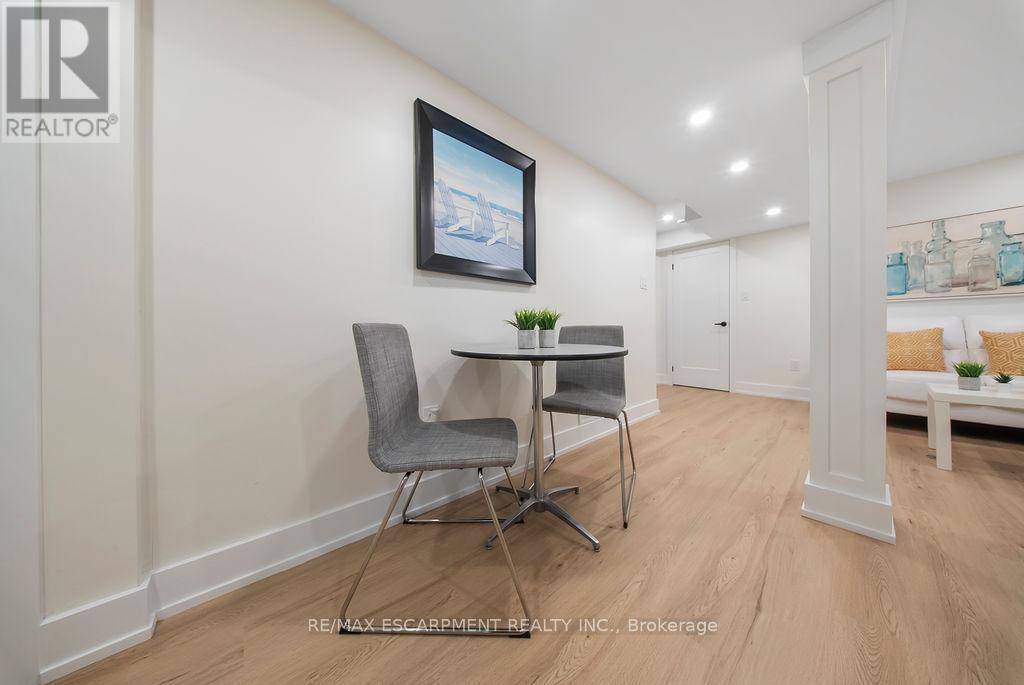 151 East 21st Street, Hamilton, Ontario  L8V 2T5 - Photo 37 - X12709508