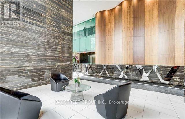 1606 - 21 Iceboat Terrace, Toronto, Ontario  M5V 4A9 - Photo 14 - C12655338