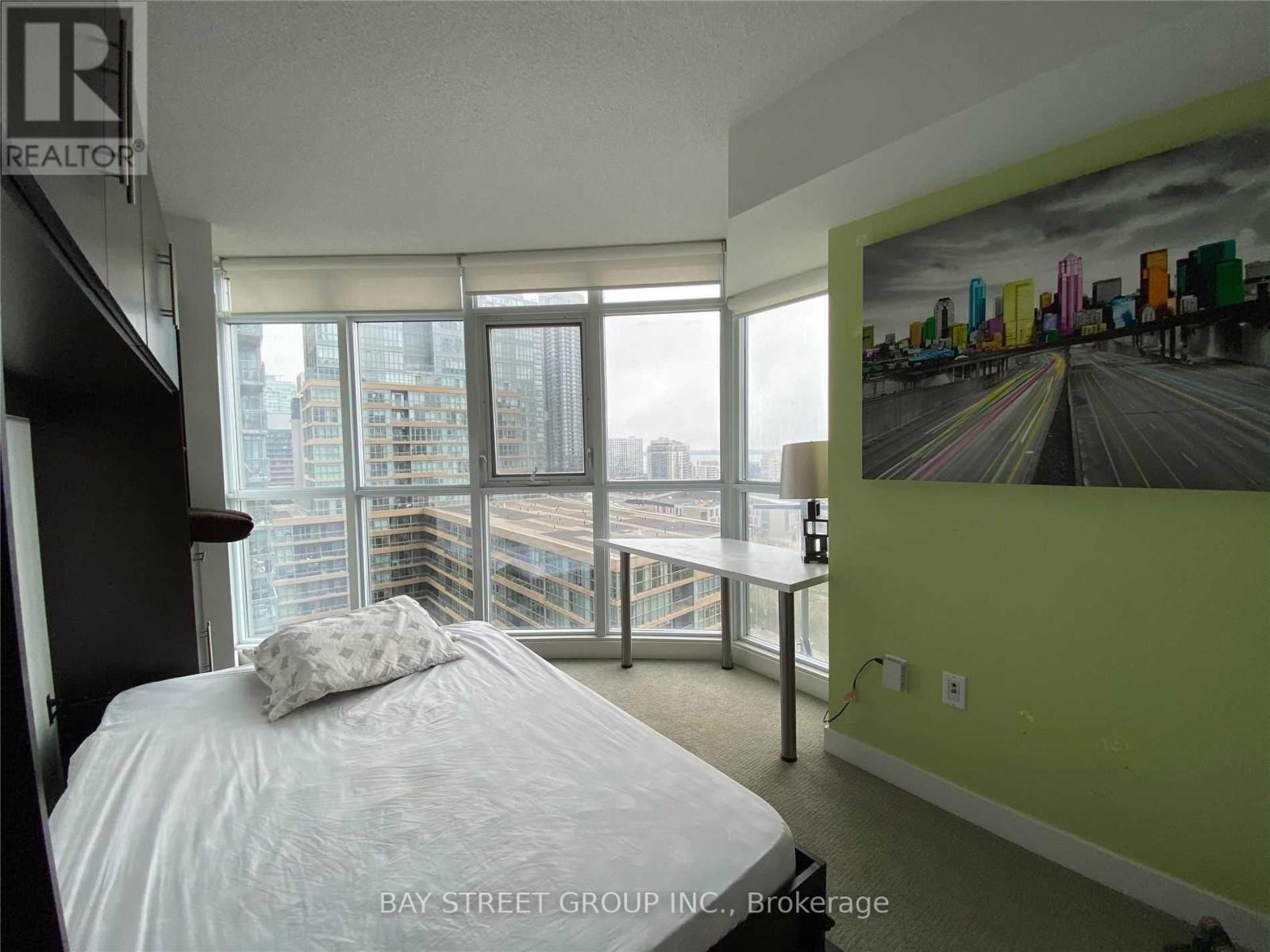 1606 - 21 Iceboat Terrace, Toronto, Ontario  M5V 4A9 - Photo 9 - C12655338