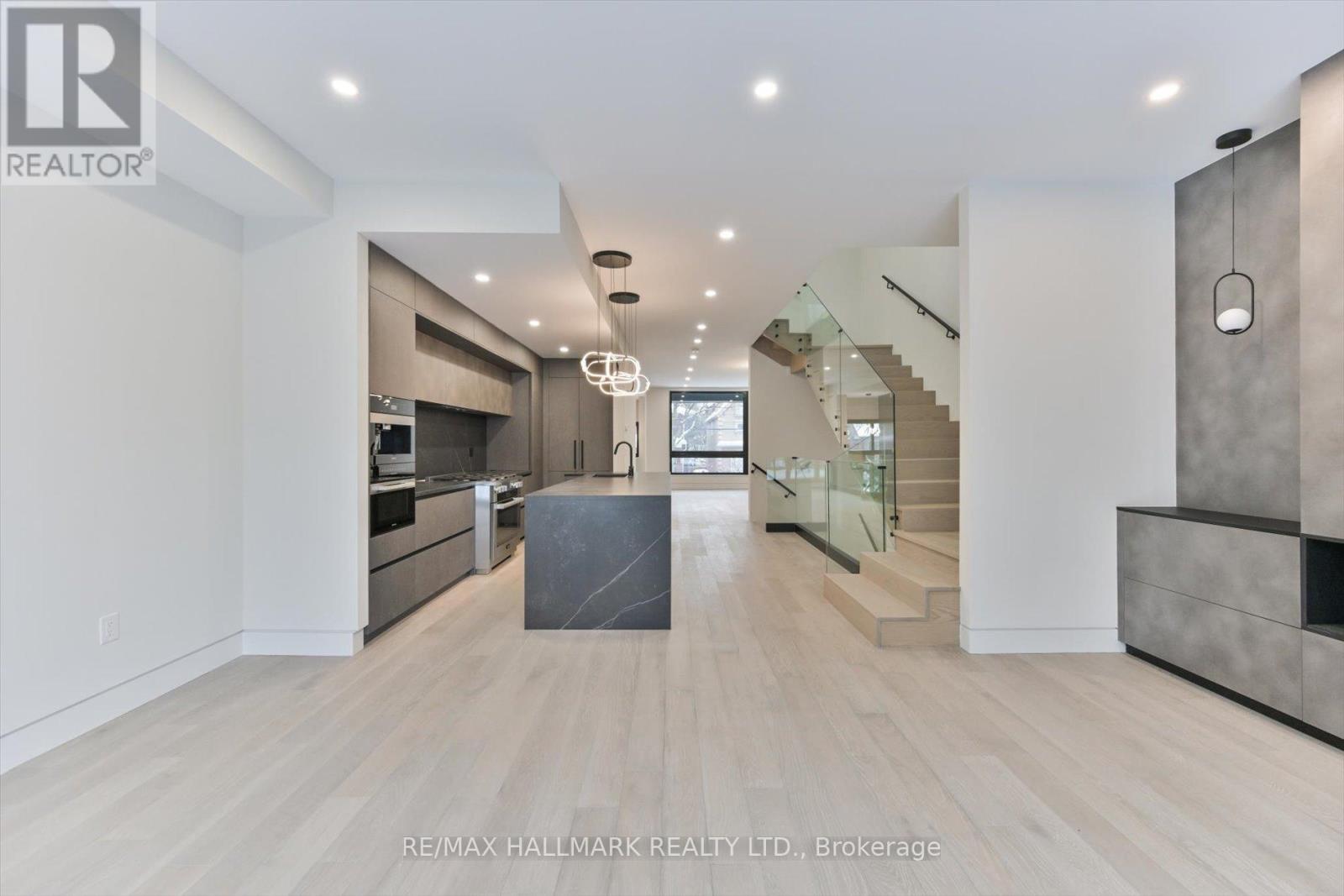 369 Millwood Road, Toronto, Ontario  M4S 1J9 - Photo 13 - C12699054