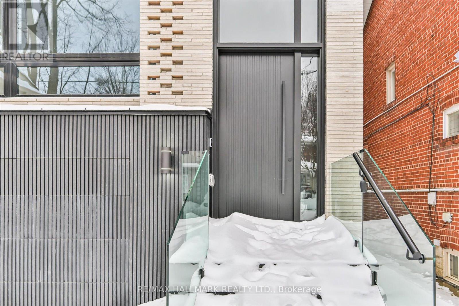 369 Millwood Road, Toronto, Ontario  M4S 1J9 - Photo 2 - C12699054