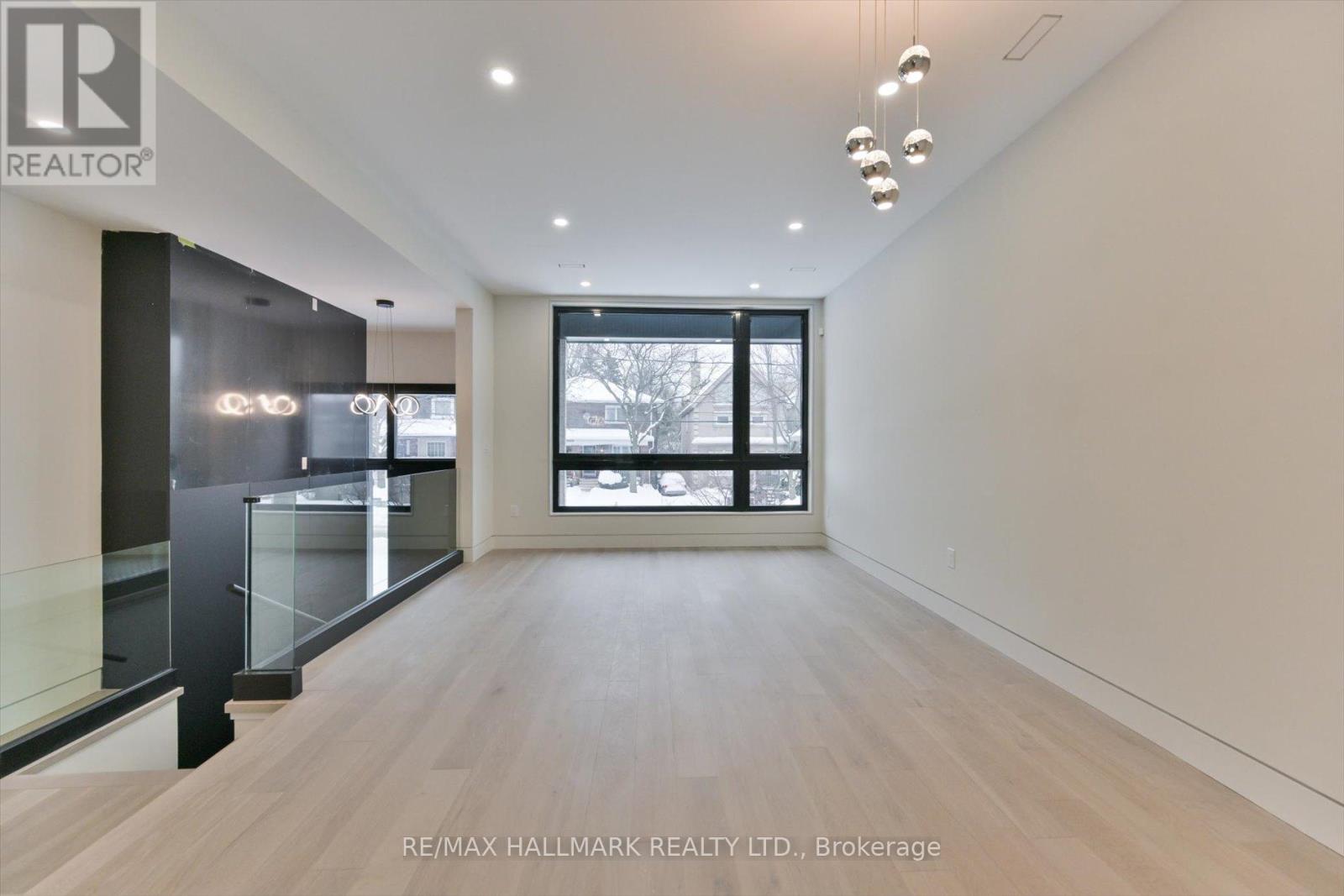 369 Millwood Road, Toronto, Ontario  M4S 1J9 - Photo 5 - C12699054