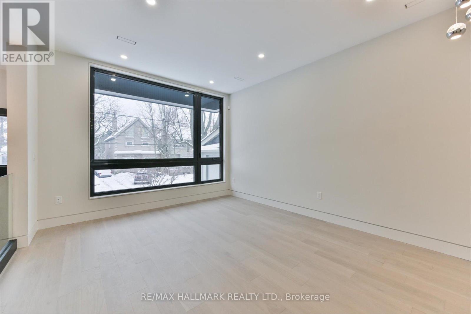 369 Millwood Road, Toronto, Ontario  M4S 1J9 - Photo 4 - C12699054