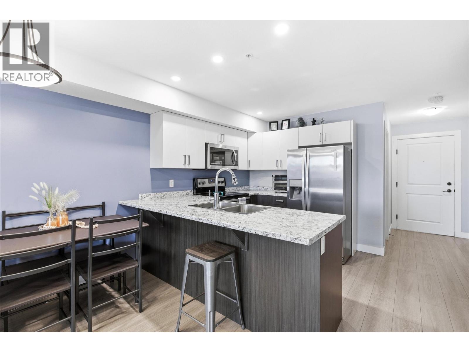 5170 DALLAS Drive Unit# 321, Kamloops, British Columbia