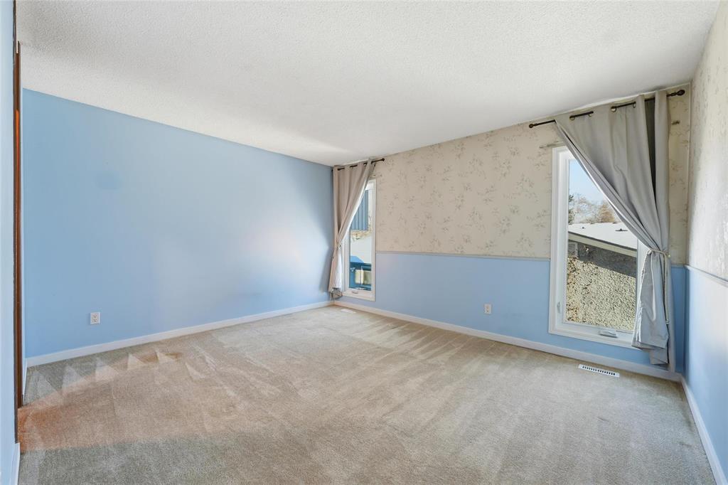 55 Manthorne Avenue, Winnipeg, Manitoba  R2G 2X7 - Photo 12 - 202601107