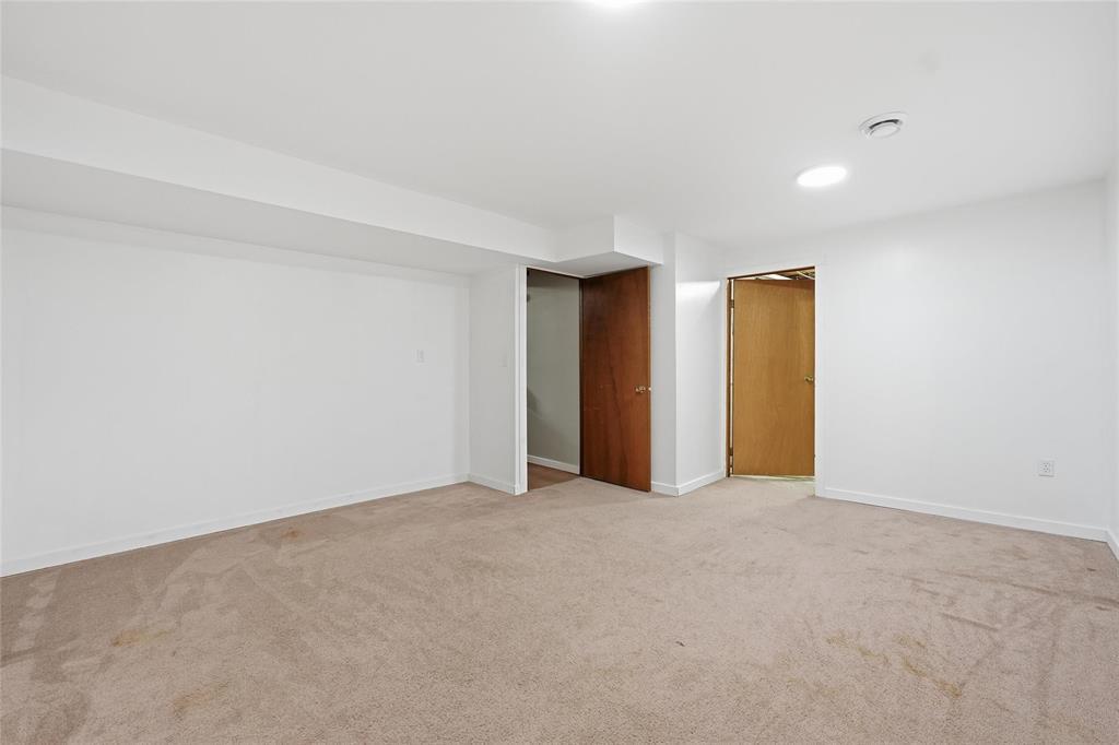 55 Manthorne Avenue, Winnipeg, Manitoba  R2G 2X7 - Photo 25 - 202601107