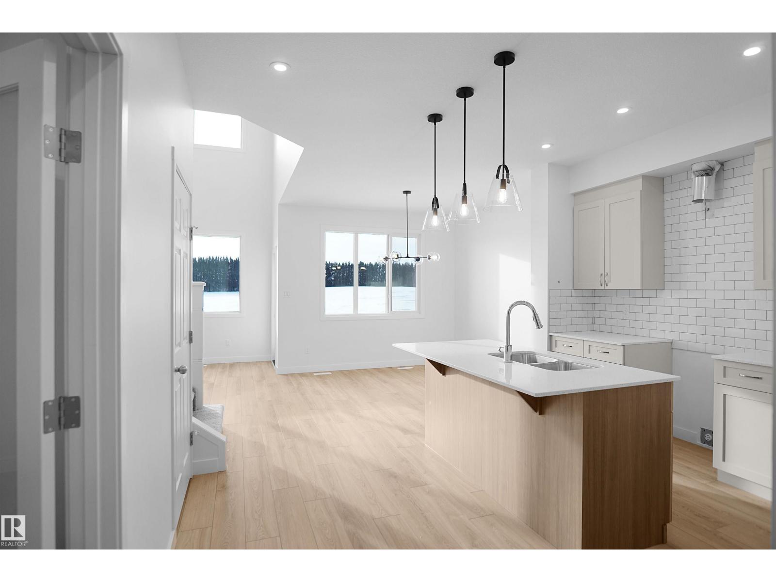 1535 11 Av Nw, Edmonton, Alberta  T6T 2N5 - Photo 11 - E4461950