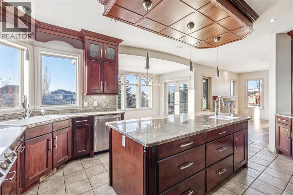 135 Coopers Hill Sw, Airdrie, Alberta  T4B 3B8 - Photo 15 - A2278294