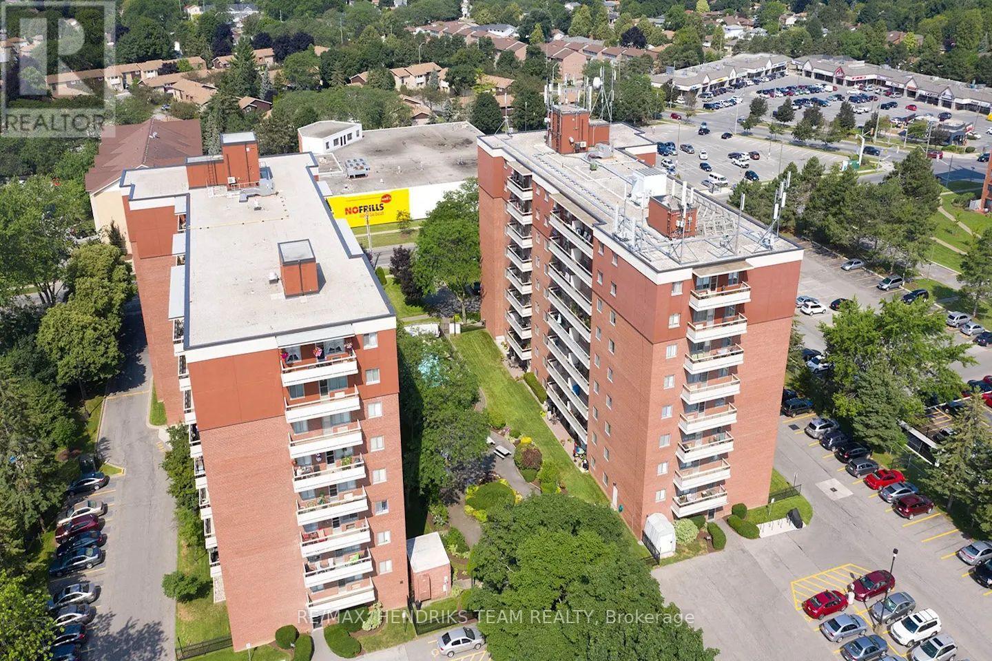 609 - 610 Lake Street, St. Catharines (Lakeport), Ontario  L2N 5T1 - Photo 1 - X12709532