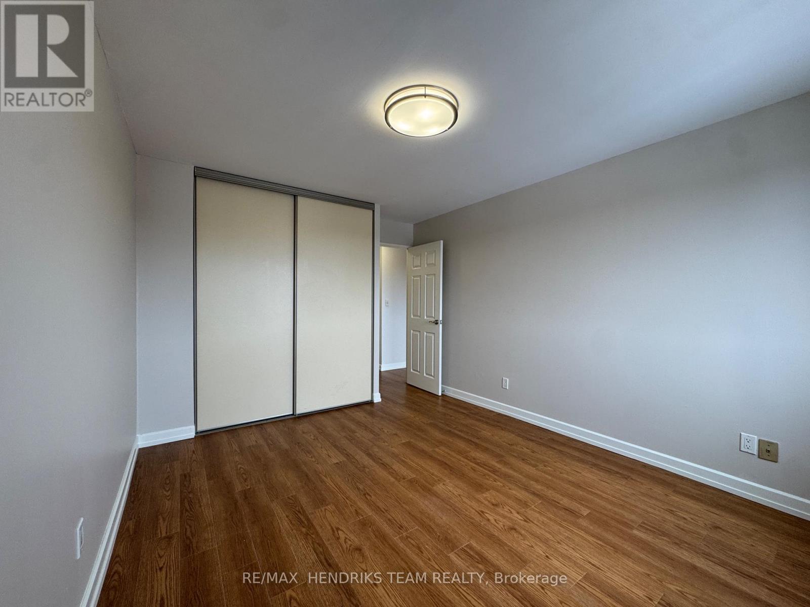 609 - 610 Lake Street, St. Catharines (Lakeport), Ontario  L2N 5T1 - Photo 9 - X12709532