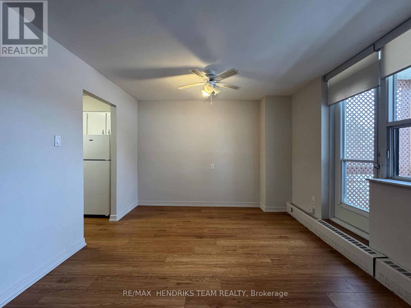 109 - 156 Fitch Street, Welland (Prince Charles), Ontario  L3C 4V6 - Photo 5 - X12709534