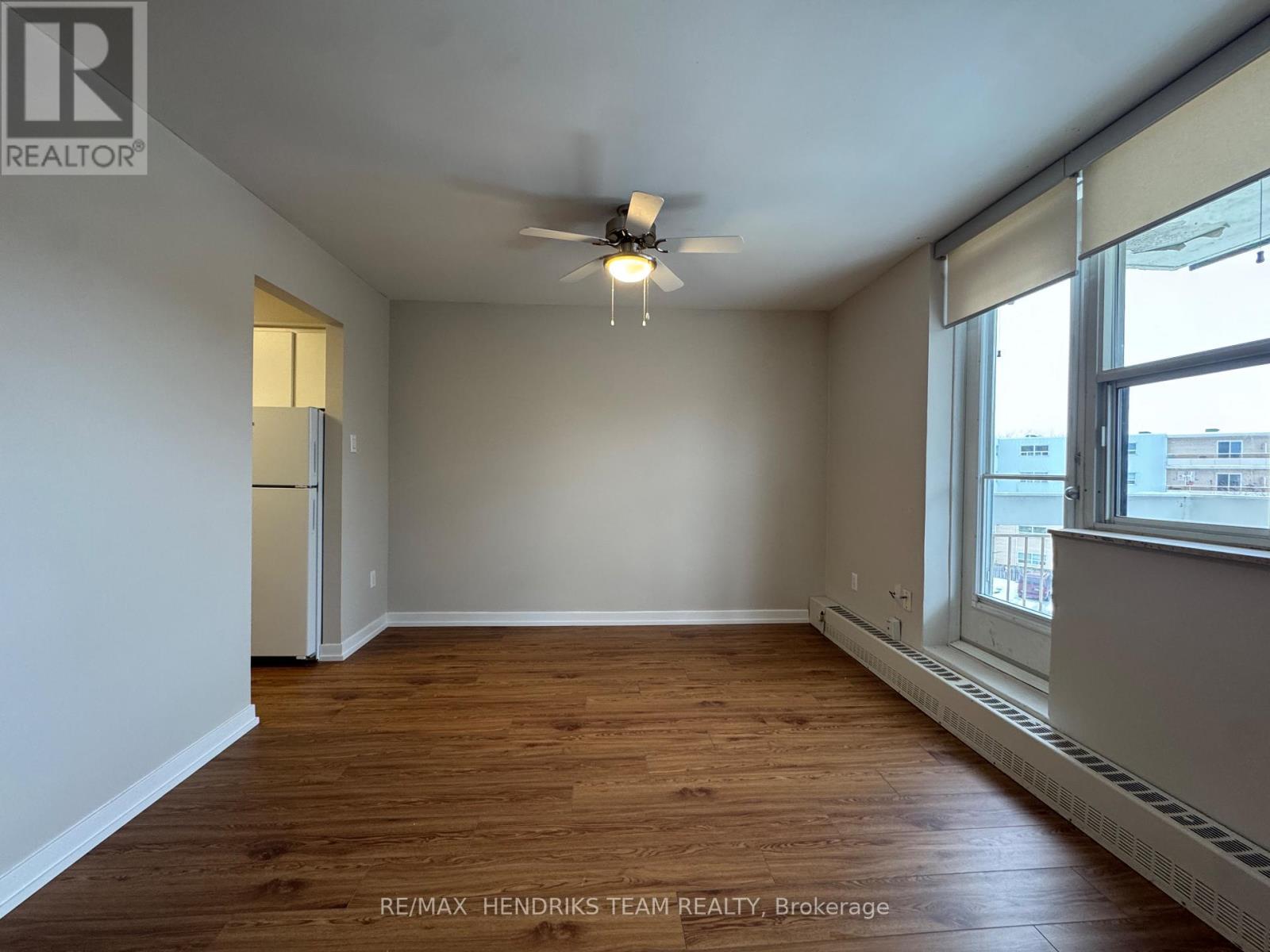 410 - 158 Fitch Street, Welland (Prince Charles), Ontario  L3C 4V6 - Photo 5 - X12709542