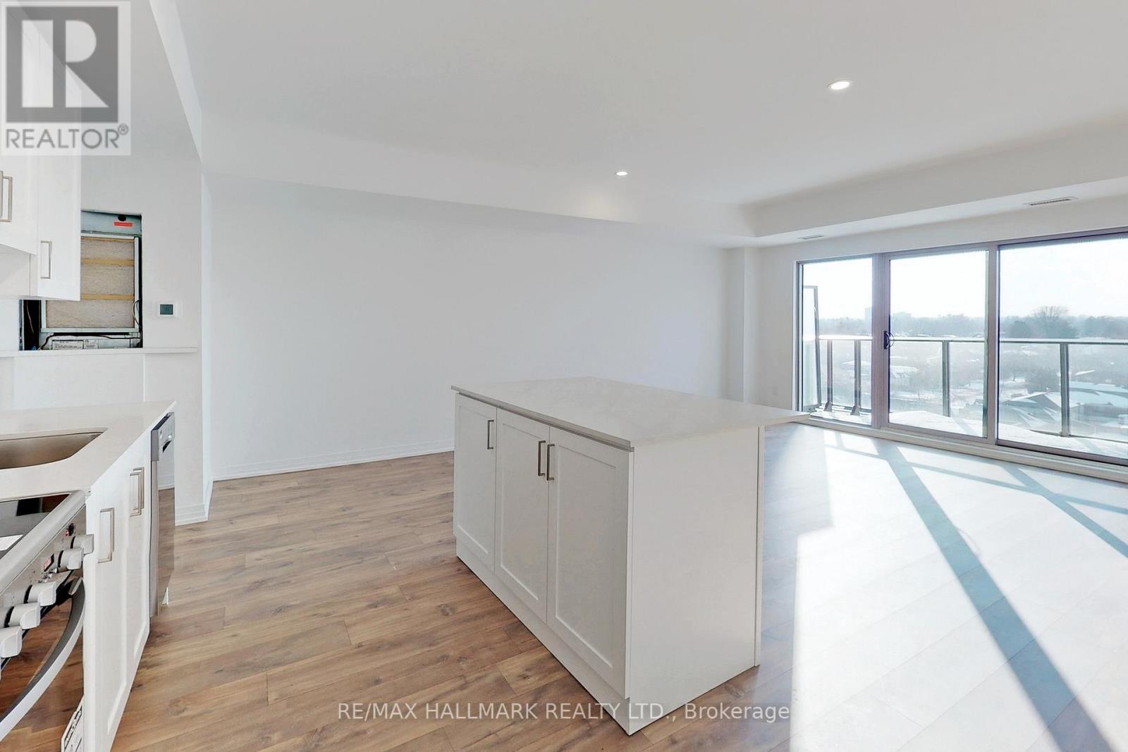 608 - 408 Brown's Line, Toronto, Ontario  M8W 3T8 - Photo 12 - W12707500