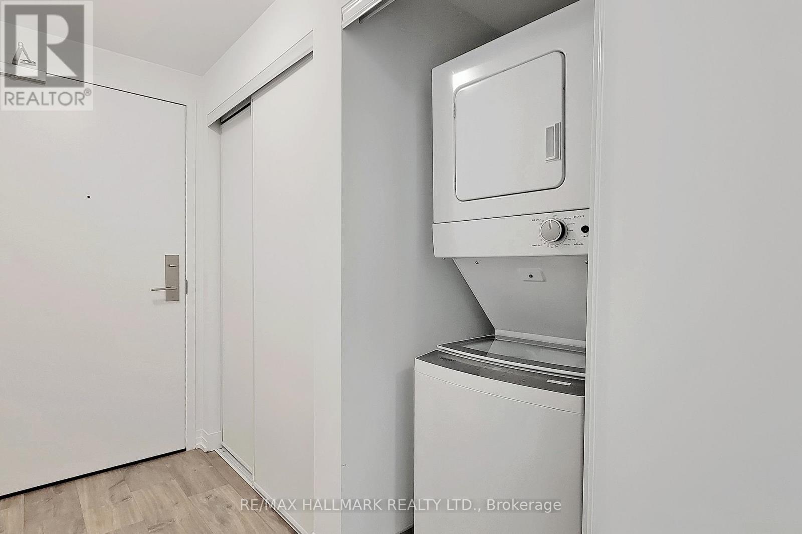 608 - 408 Brown's Line, Toronto, Ontario  M8W 3T8 - Photo 28 - W12707500