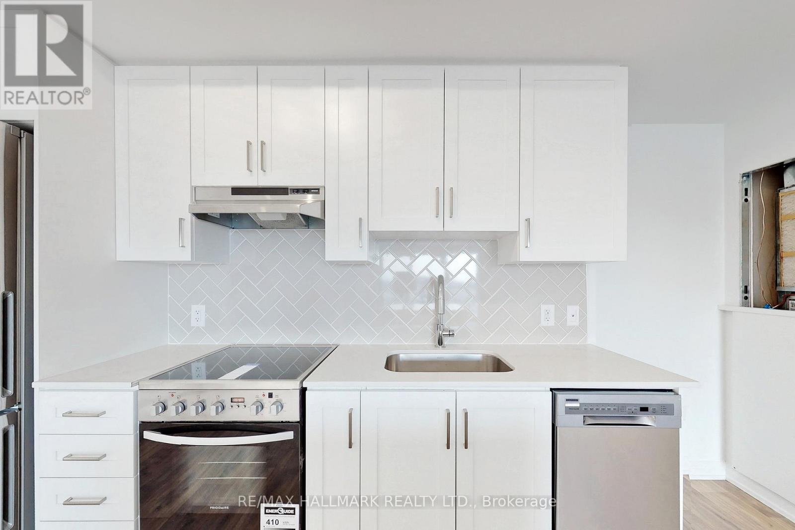 608 - 408 Brown's Line, Toronto, Ontario  M8W 3T8 - Photo 15 - W12707500