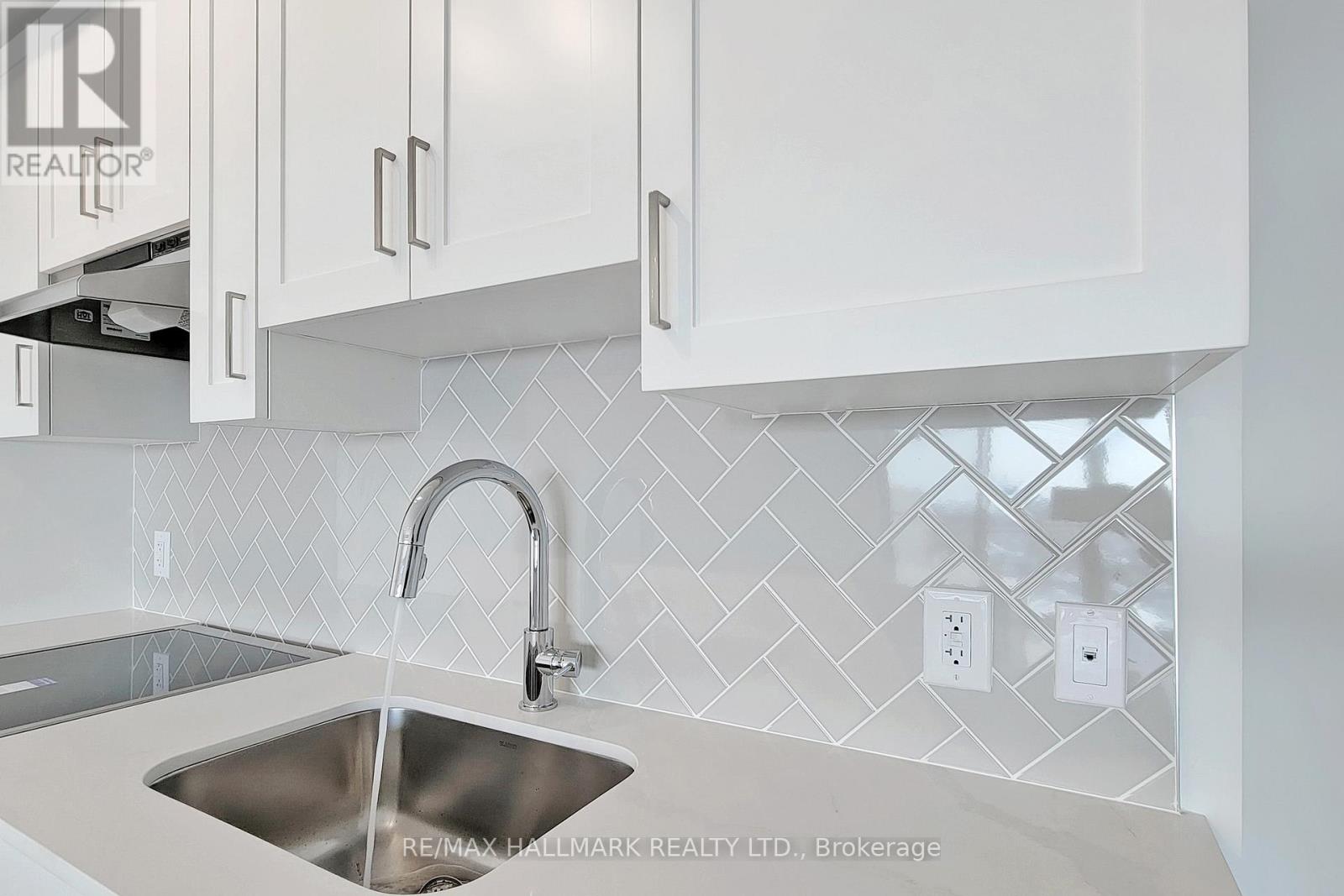 608 - 408 Brown's Line, Toronto, Ontario  M8W 3T8 - Photo 17 - W12707500