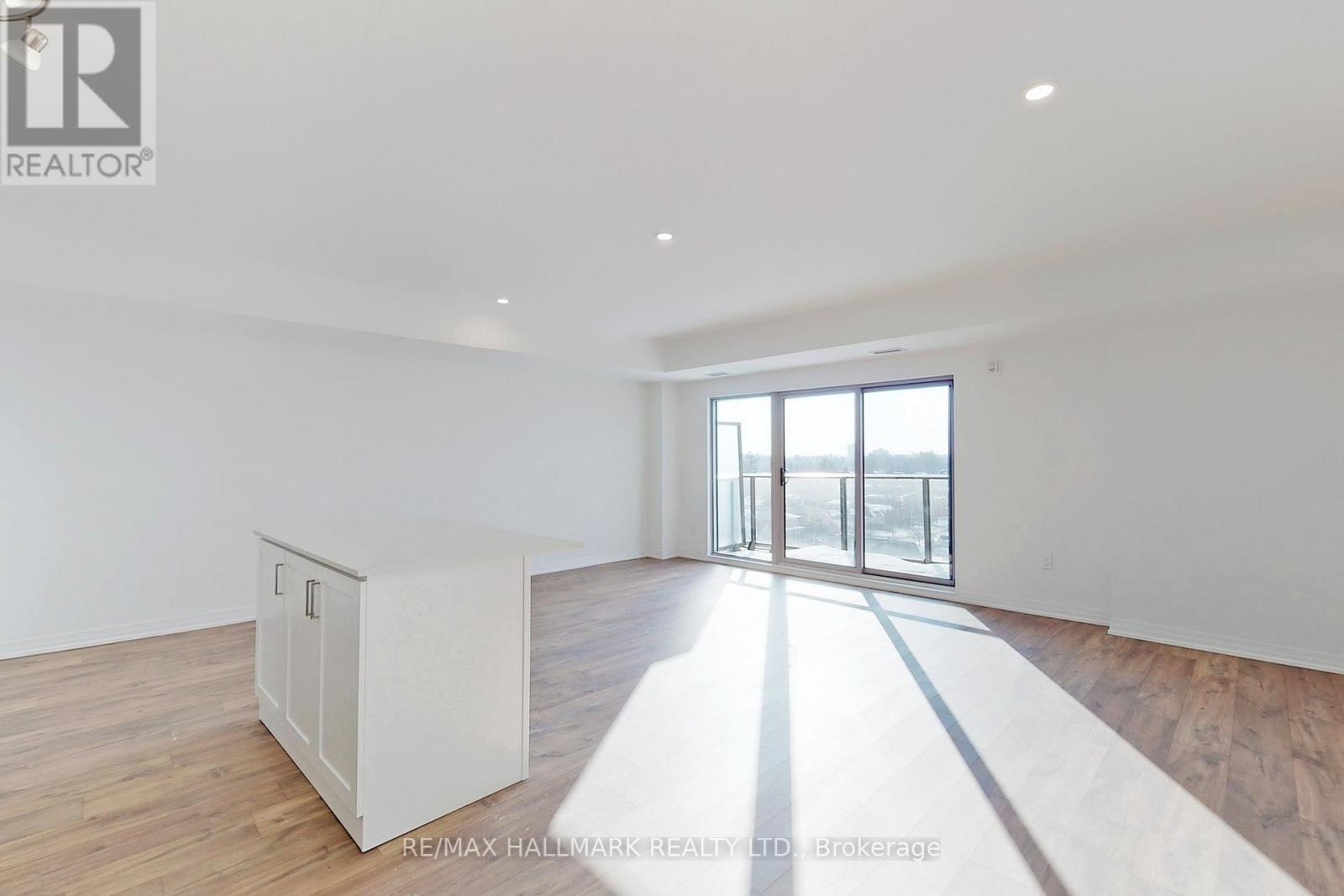 608 - 408 Brown's Line, Toronto, Ontario  M8W 3T8 - Photo 6 - W12707500