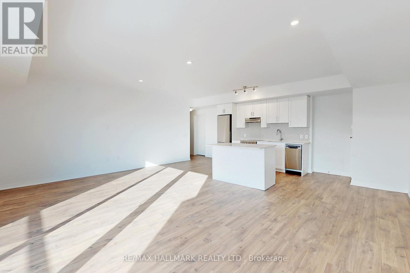 608 - 408 Brown's Line, Toronto, Ontario  M8W 3T8 - Photo 8 - W12707500