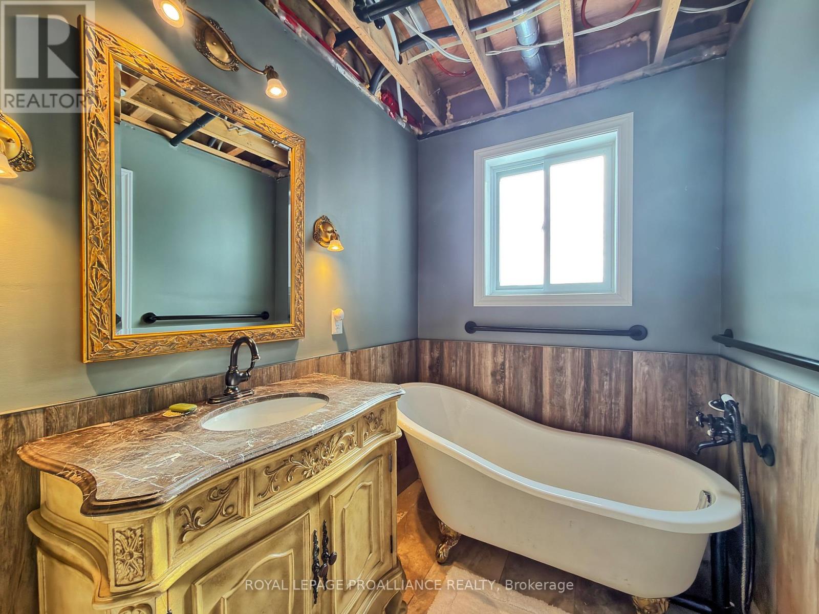 1108 Beaver Creek Road, Marmora And Lake, Ontario  K0K 2M0 - Photo 18 - X12709286